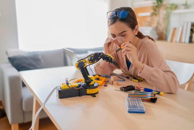 Jak rozpocząć przygodę z elektroniką i robotyką: Przewodnik dla początkujących